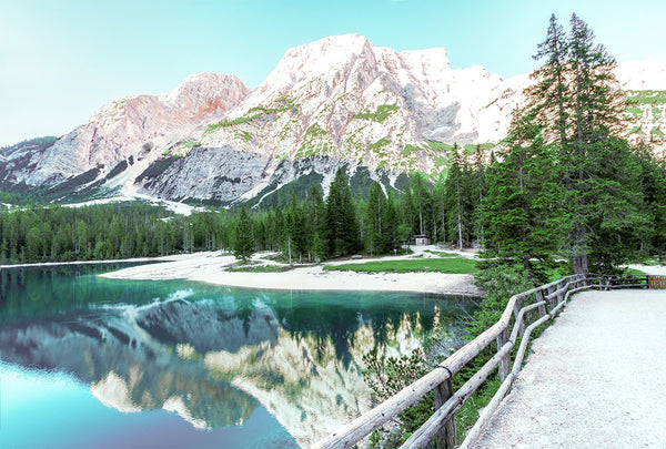 Natural Mirror The Lake that Reflects Mountains